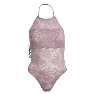 TEDDY - VS Crochet Lace High-neck Bodysuit